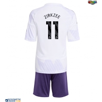 Otroški Nogometni dresi Manchester United Joshua Zirkzee #11 Gostujoči 2025-26 Kratek Rokav (+ Kratke hlače)